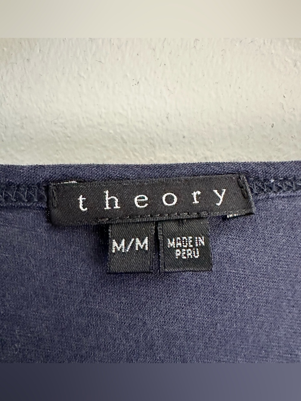 Theory Navy Blue Ruffle Front Puff Sleeve Balletcore Feminine Top M - Picture 3 of 8